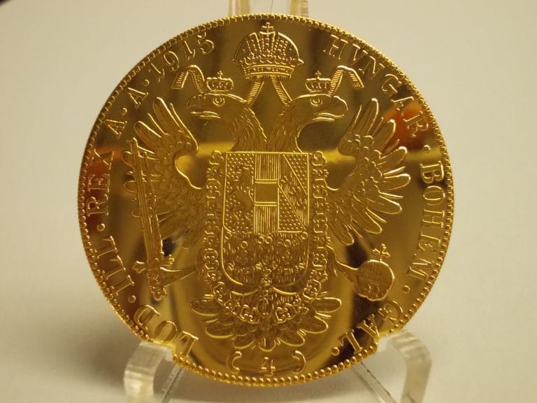 Claudius- Gold Coins Moneda 11